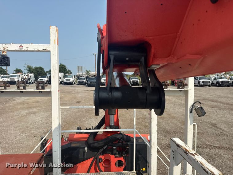 image for item NU9596 2012 Freightliner Business Class M2 crane truck