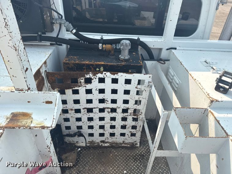 image for item NU9596 2012 Freightliner Business Class M2 crane truck