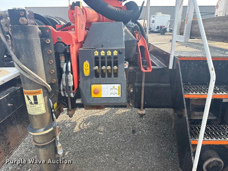 image for item NU9596 2012 Freightliner Business Class M2 crane truck