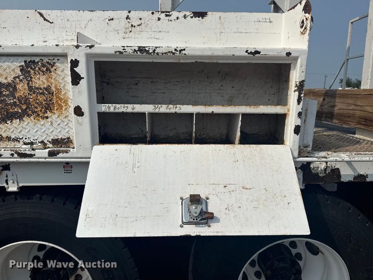 image for item NU9596 2012 Freightliner Business Class M2 crane truck