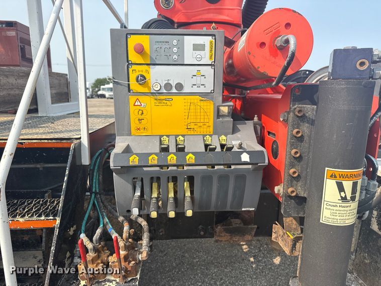 image for item NU9596 2012 Freightliner Business Class M2 crane truck