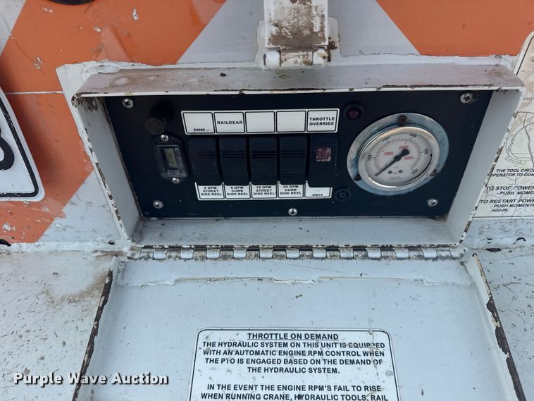 image for item NU9596 2012 Freightliner Business Class M2 crane truck