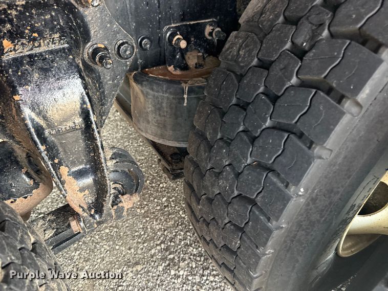 image for item NU9596 2012 Freightliner Business Class M2 crane truck