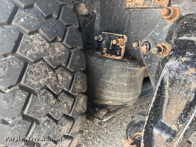 image for item NU9596 2012 Freightliner Business Class M2 crane truck