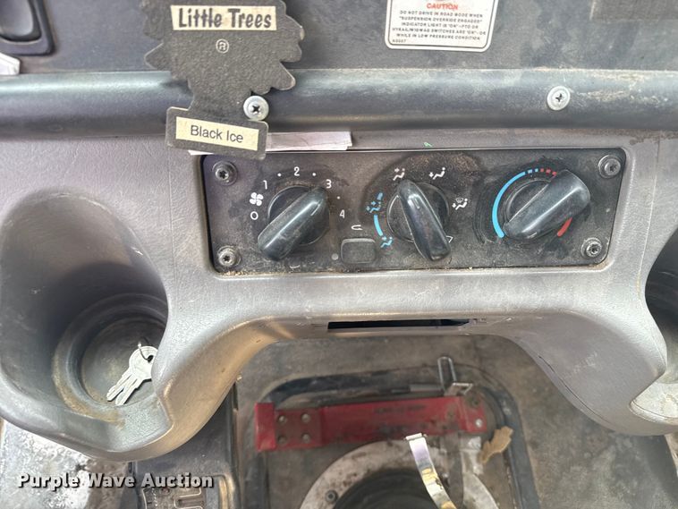 image for item NU9596 2012 Freightliner Business Class M2 crane truck