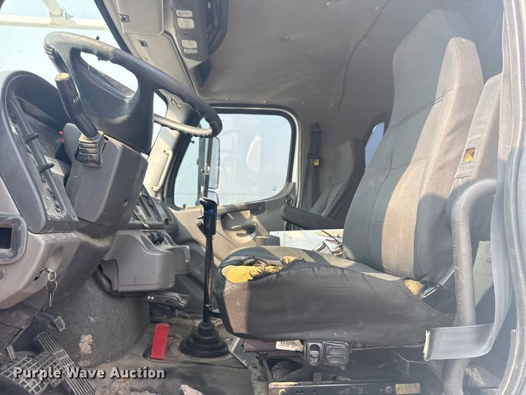 image for item NU9596 2012 Freightliner Business Class M2 crane truck