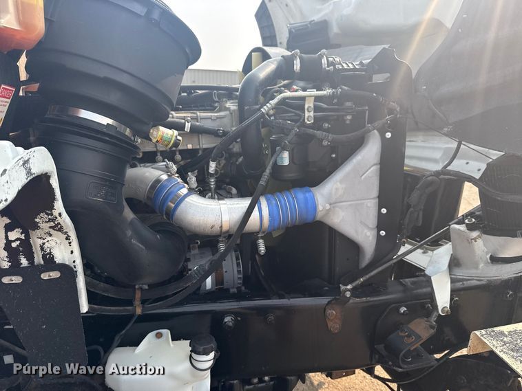 image for item NU9596 2012 Freightliner Business Class M2 crane truck