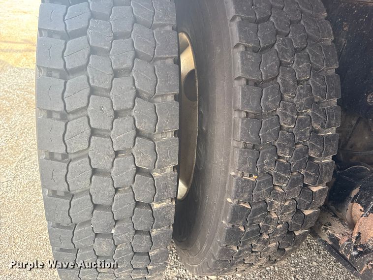 image for item NU9596 2012 Freightliner Business Class M2 crane truck