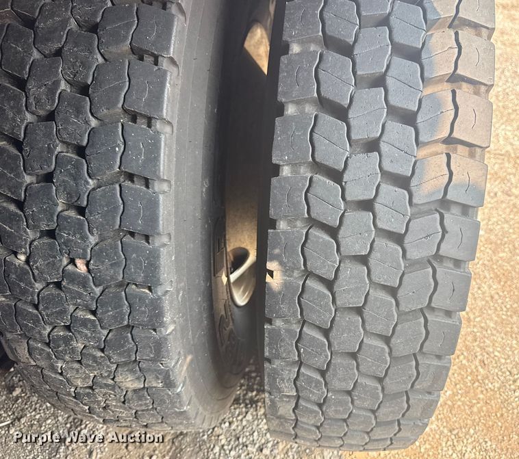 image for item NU9596 2012 Freightliner Business Class M2 crane truck