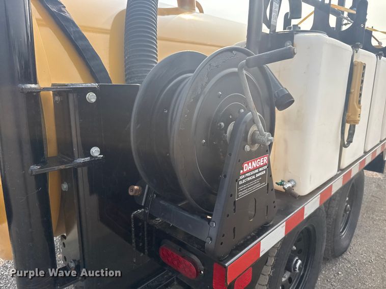 image for item NU9597 2023 Vermeer LP873SDT vacuum excavator