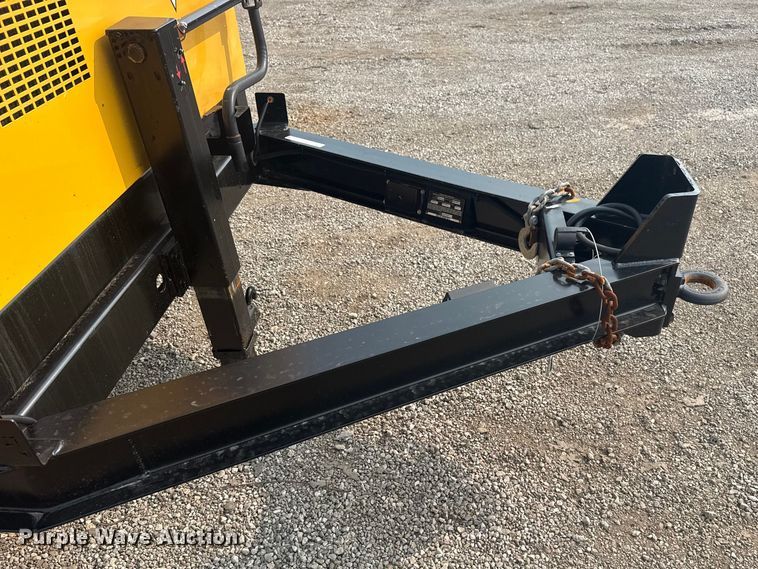 image for item NU9597 2023 Vermeer LP873SDT vacuum excavator