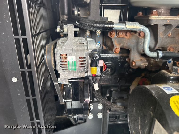 image for item NU9597 2023 Vermeer LP873SDT vacuum excavator