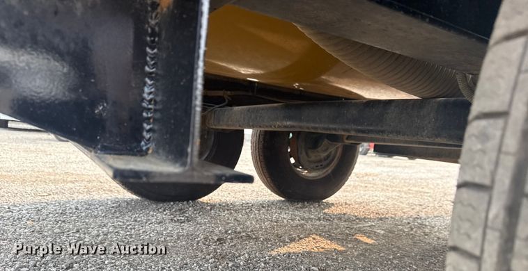 image for item NU9597 2023 Vermeer LP873SDT vacuum excavator