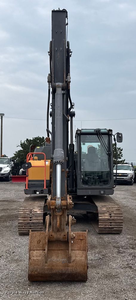 image for item NU9599 2017 Volvo EC140EL excavator