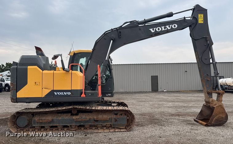 image for item NU9599 2017 Volvo EC140EL excavator