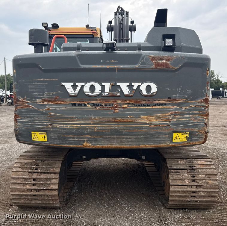 image for item NU9599 2017 Volvo EC140EL excavator