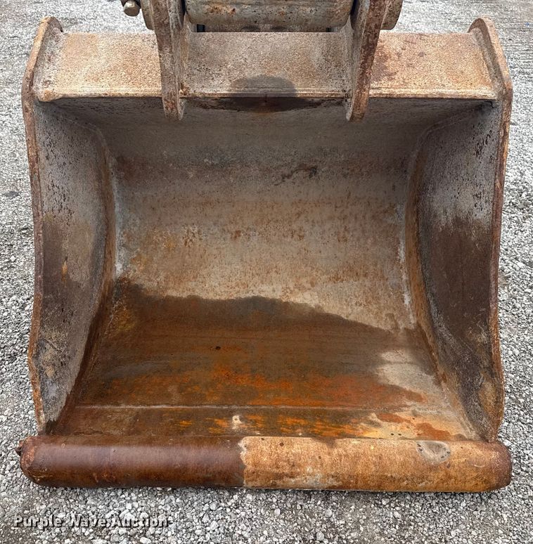 image for item NU9599 2017 Volvo EC140EL excavator