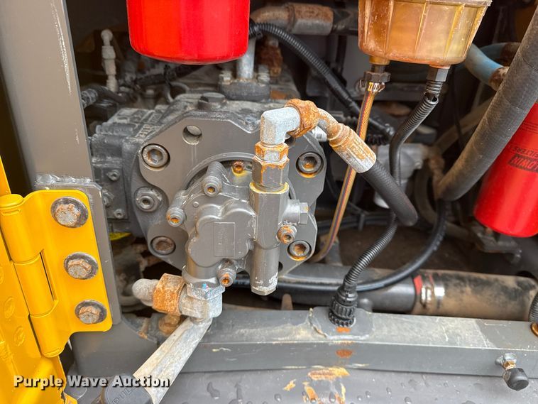 image for item NU9599 2017 Volvo EC140EL excavator