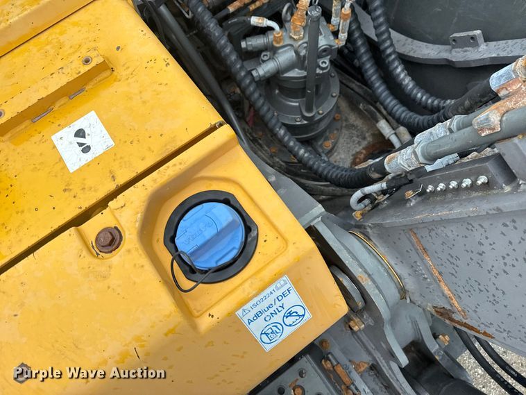 image for item NU9599 2017 Volvo EC140EL excavator
