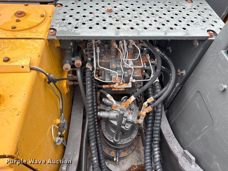 image for item NU9599 2017 Volvo EC140EL excavator