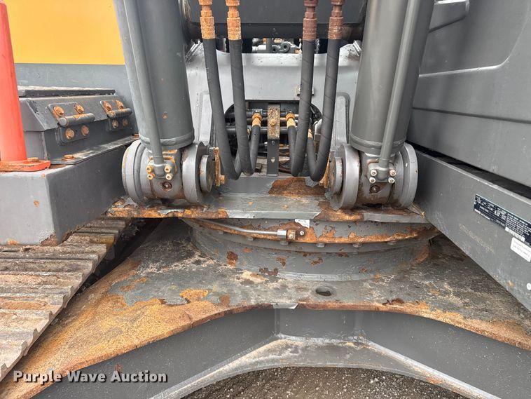 image for item NU9599 2017 Volvo EC140EL excavator