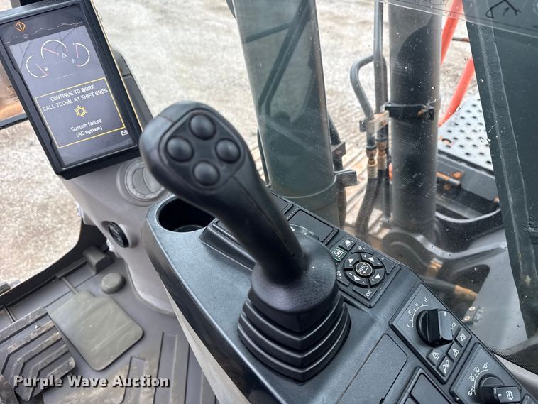 image for item NU9599 2017 Volvo EC140EL excavator