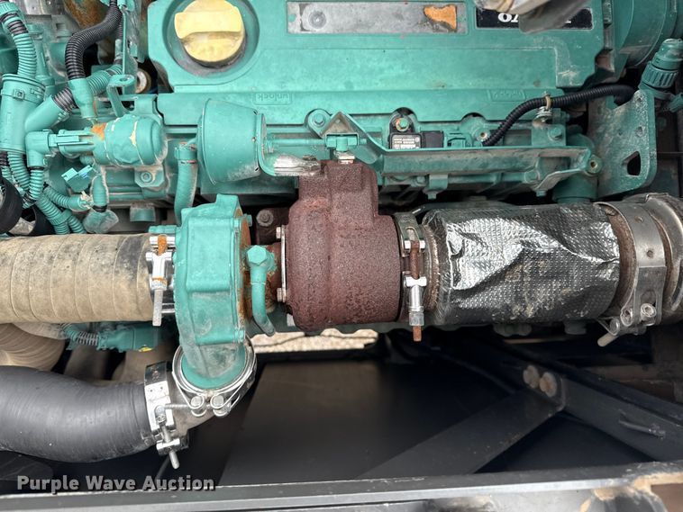 image for item NU9599 2017 Volvo EC140EL excavator