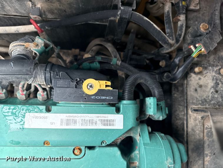 image for item NU9599 2017 Volvo EC140EL excavator