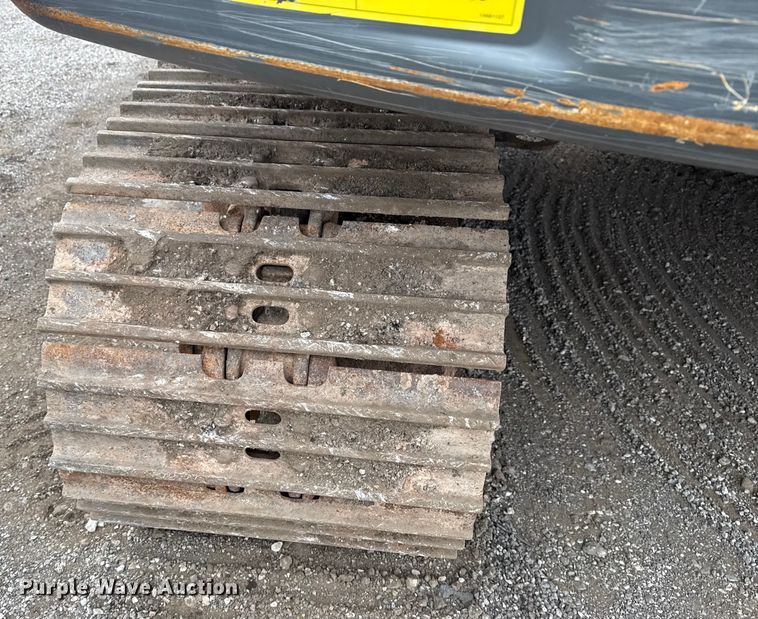 image for item NU9599 2017 Volvo EC140EL excavator