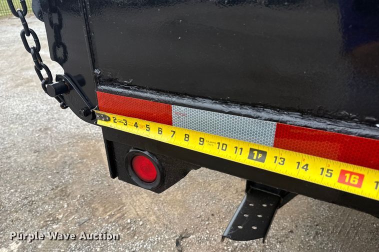 image for item NU9603 2016 Ford F550 Super Duty Crew Cab dump truck