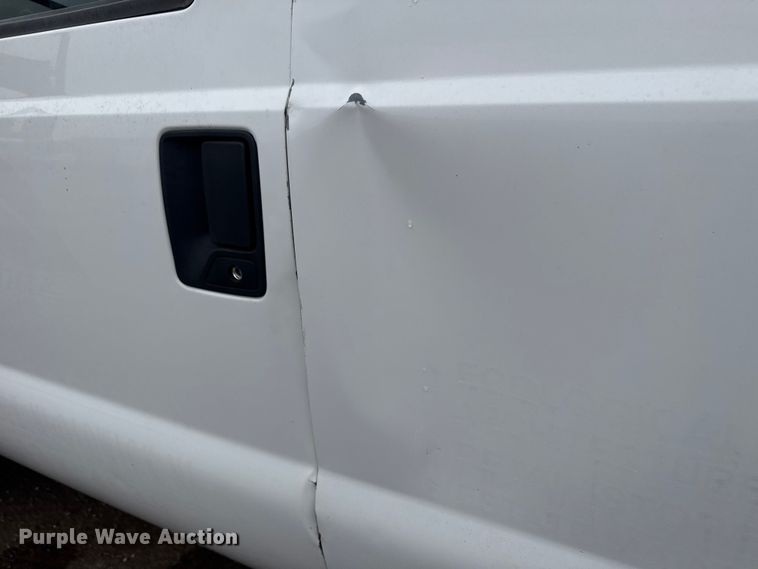 image for item NU9603 2016 Ford F550 Super Duty Crew Cab dump truck