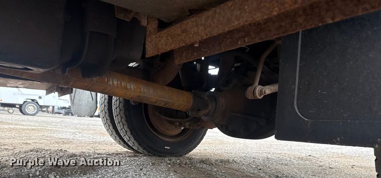 image for item NU9603 2016 Ford F550 Super Duty Crew Cab dump truck