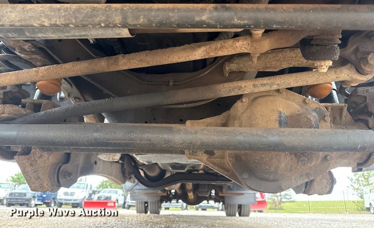 image for item NU9603 2016 Ford F550 Super Duty Crew Cab dump truck