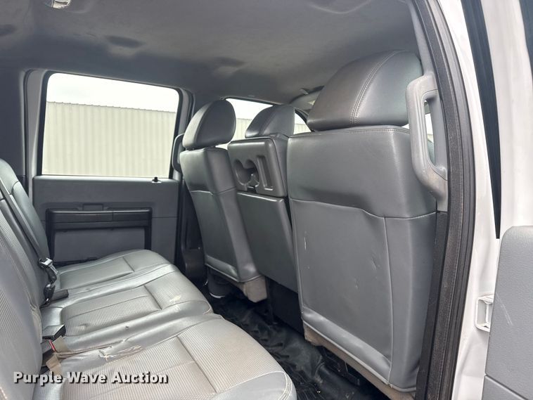 image for item NU9603 2016 Ford F550 Super Duty Crew Cab dump truck