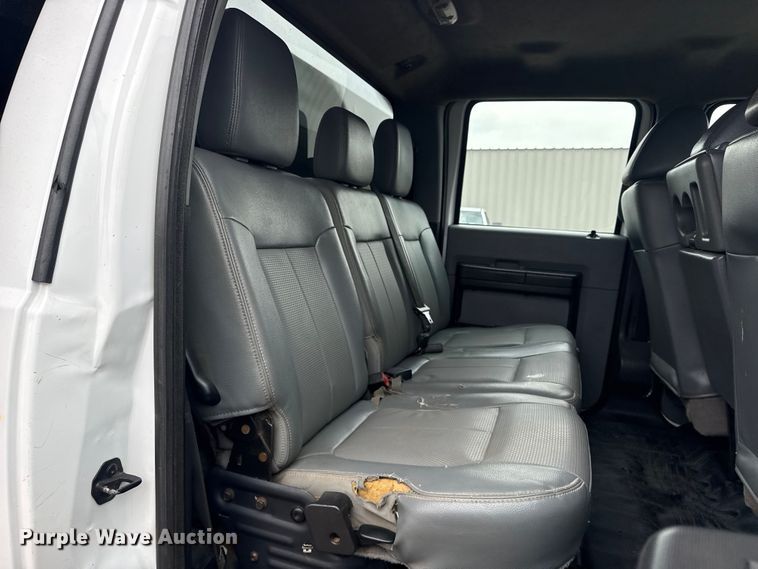 image for item NU9603 2016 Ford F550 Super Duty Crew Cab dump truck