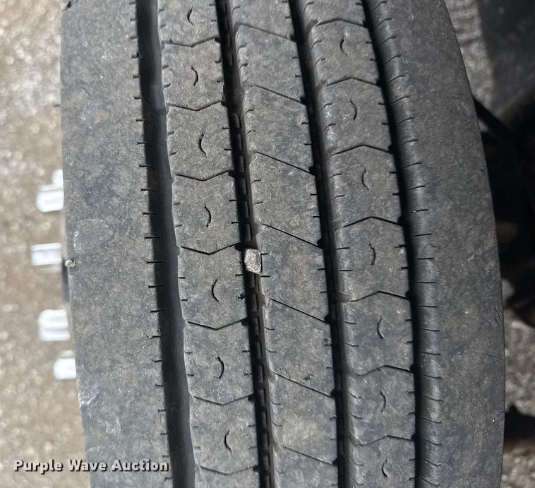 image for item NU9603 2016 Ford F550 Super Duty Crew Cab dump truck