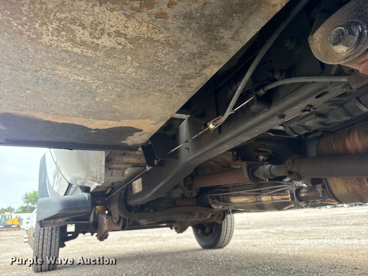 image for item NU9604 2008 Ford F450 Super Duty bucket truck