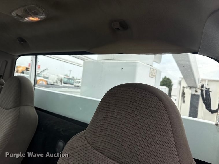 image for item NU9604 2008 Ford F450 Super Duty bucket truck