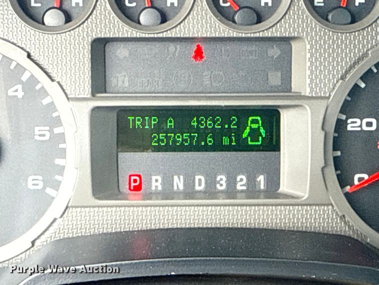 image for item NU9604 2008 Ford F450 Super Duty bucket truck