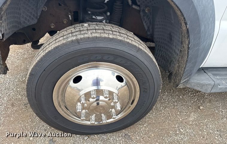 image for item NU9604 2008 Ford F450 Super Duty bucket truck