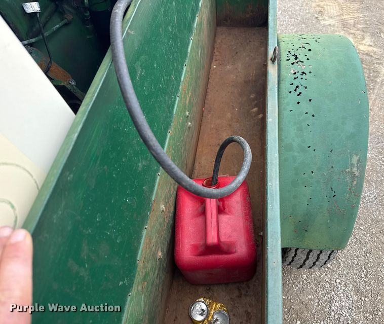 image for item NU9611 Sullair 150-GO air compressor