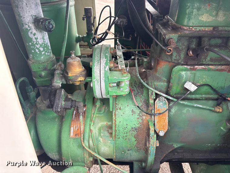 image for item NU9611 Sullair 150-GO air compressor