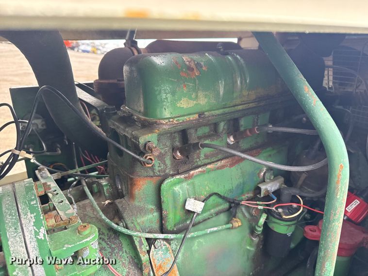 image for item NU9611 Sullair 150-GO air compressor