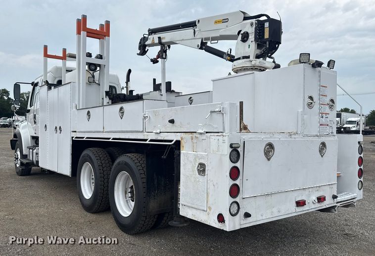 image for item NU9614 2012 Freightliner Business Class M2 crane truck