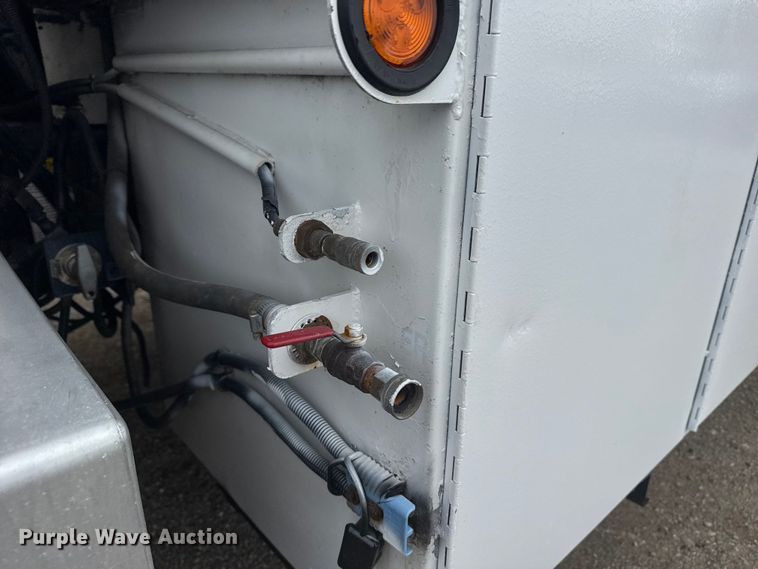 image for item NU9614 2012 Freightliner Business Class M2 crane truck