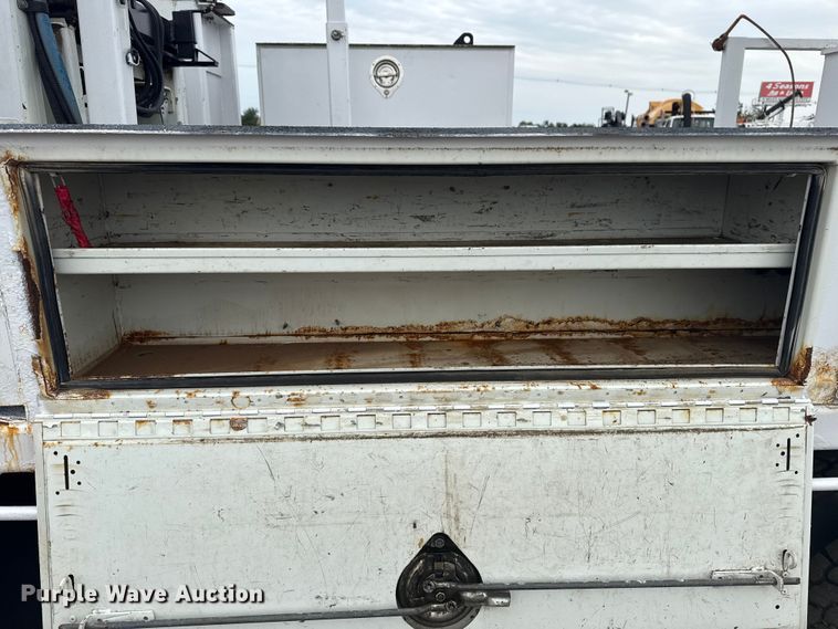 image for item NU9614 2012 Freightliner Business Class M2 crane truck