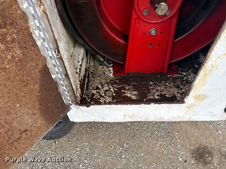 image for item NU9614 2012 Freightliner Business Class M2 crane truck