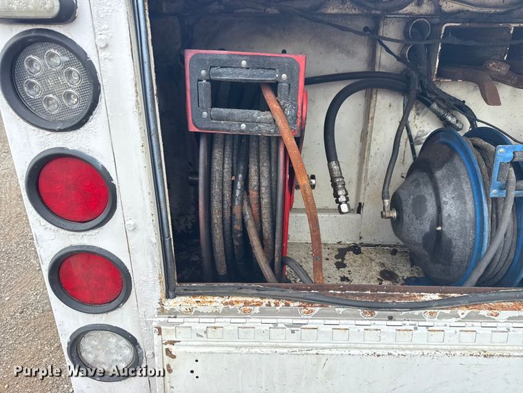 image for item NU9614 2012 Freightliner Business Class M2 crane truck