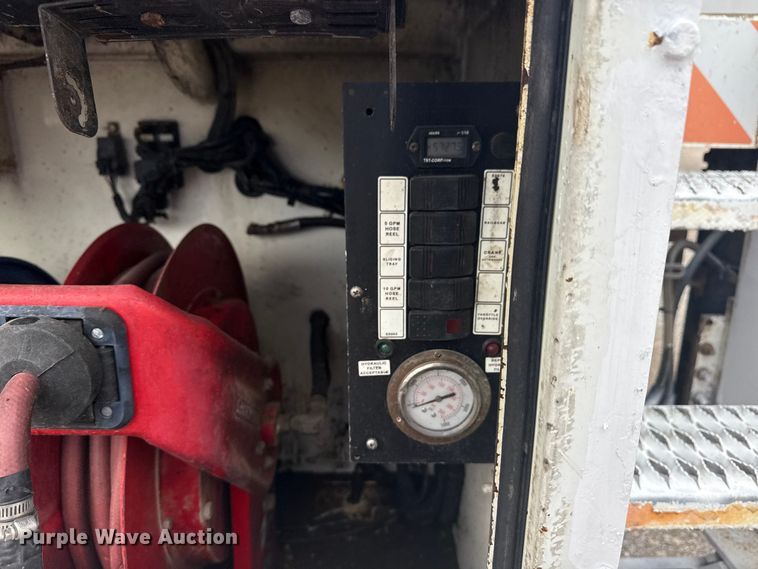 image for item NU9614 2012 Freightliner Business Class M2 crane truck