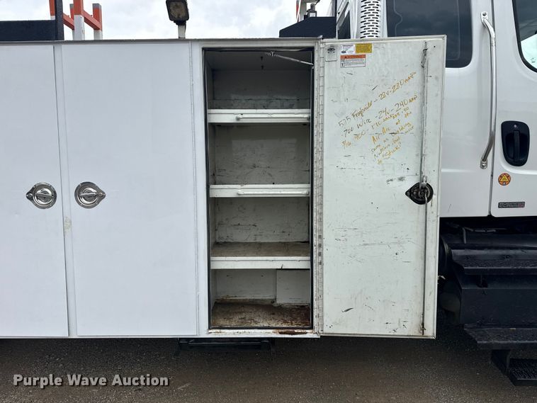 image for item NU9614 2012 Freightliner Business Class M2 crane truck